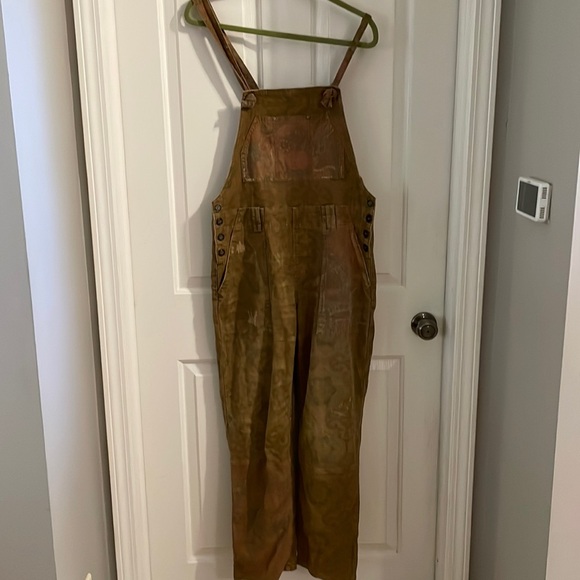 Pilcro the Wanderer relaxed overalls by Anthropologie, size medium - Picture 5 of 11